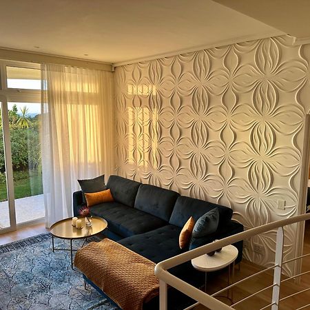 Bay Reflections Camps Bay Luxury Serviced Apartments เคปทาวน์ ภายนอก รูปภาพ