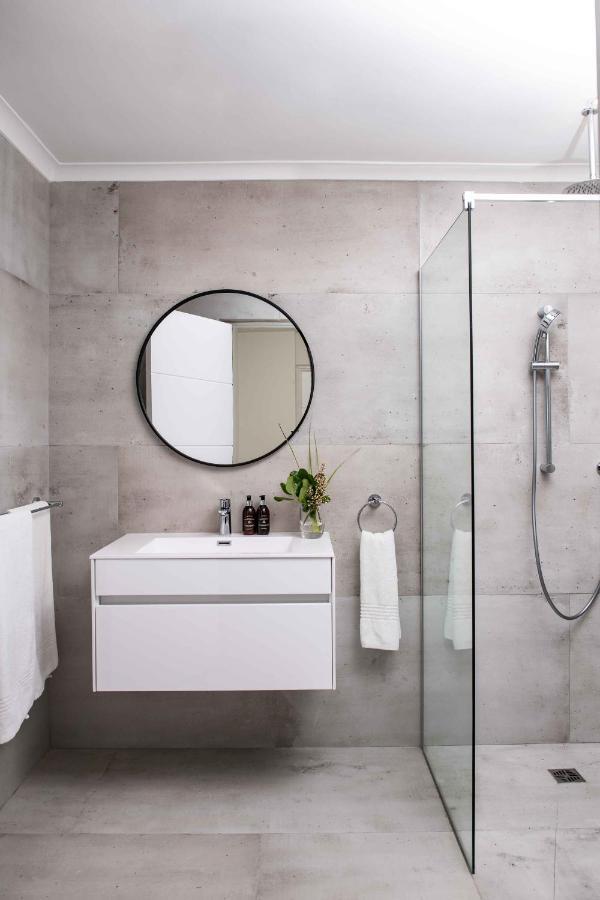 Bay Reflections Camps Bay Luxury Serviced Apartments เคปทาวน์ ภายนอก รูปภาพ