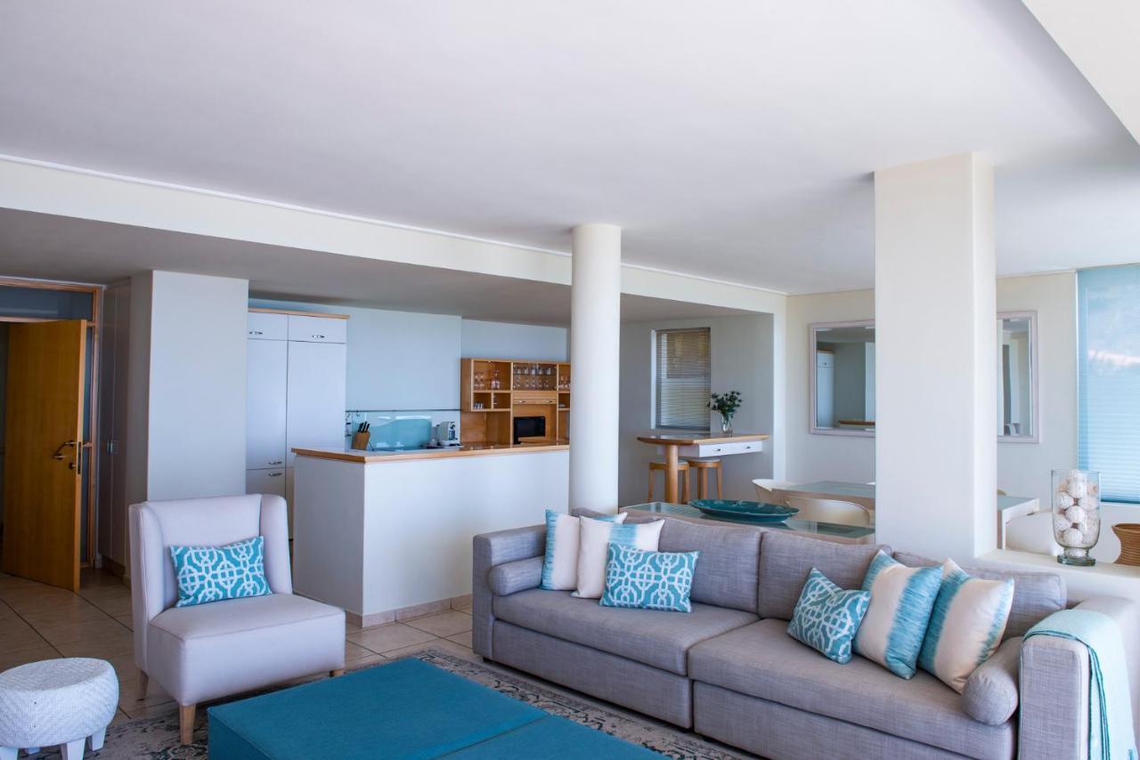 Bay Reflections Camps Bay Luxury Serviced Apartments เคปทาวน์ ภายนอก รูปภาพ