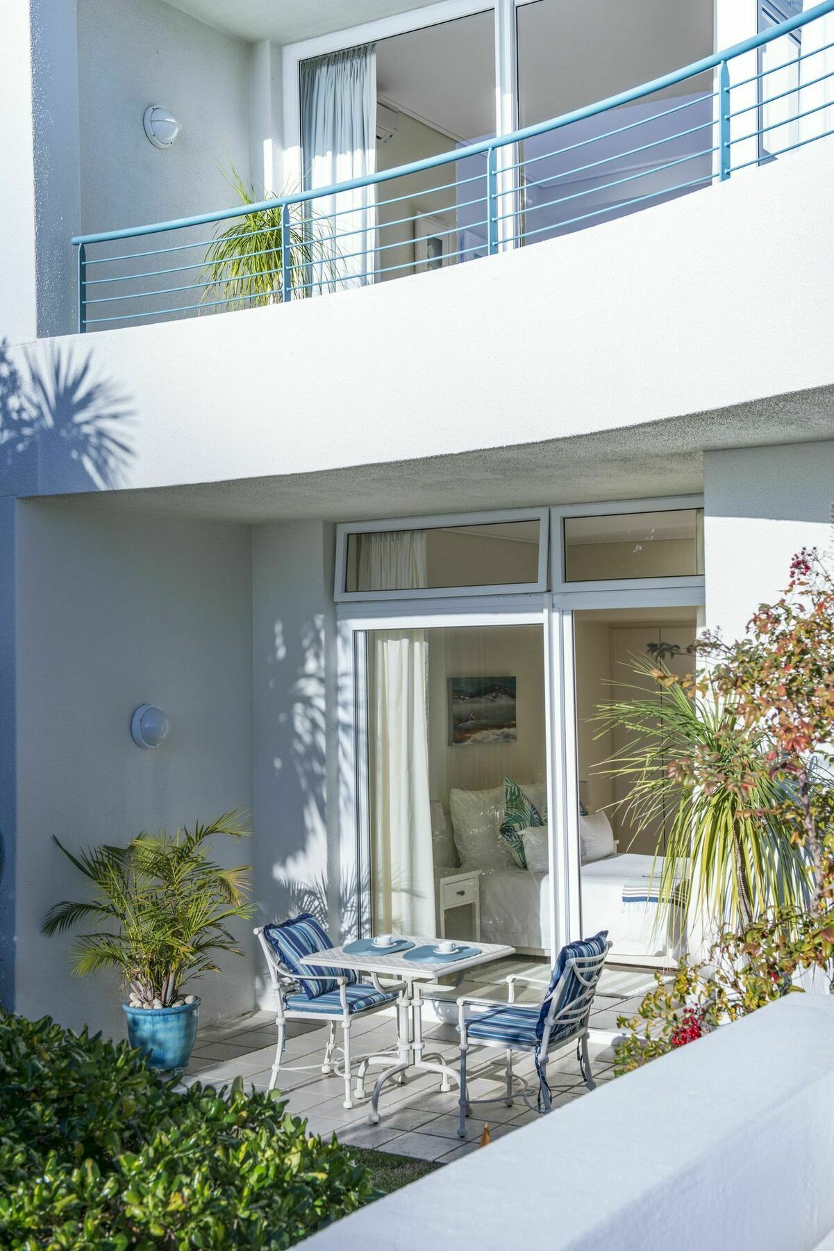 Bay Reflections Camps Bay Luxury Serviced Apartments เคปทาวน์ ภายนอก รูปภาพ